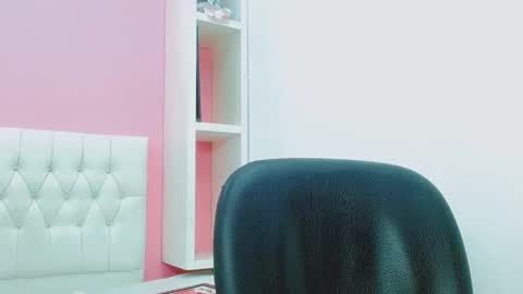 ttimy online show from February 7, 5:16 pm