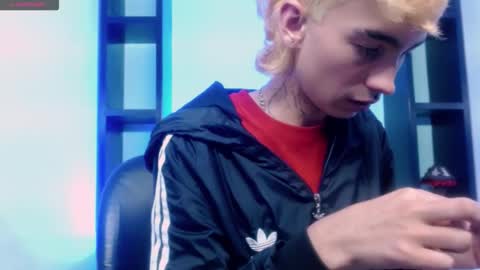 ttimy online show from March 23, 7:51 pm