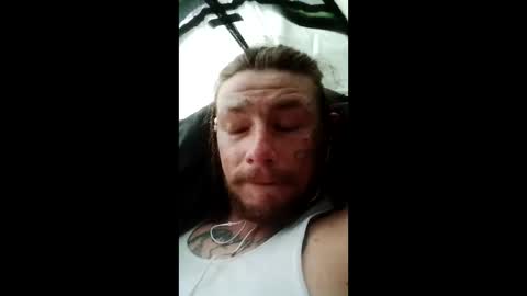 Snapshot of ttttth37 chatting on December 22, 4:15 pm ttttth37 online show from December 22, 4:15 pm