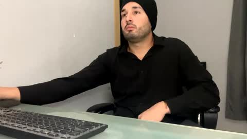 Stimulation make me Cum in Public or in Pvt   online show from December 5, 3:39 pm