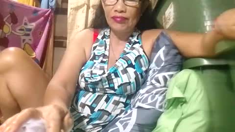 Snapshot of tuchmegently chatting on May 10, 9:20 pm Mae online show from May 10, 9:20 pm