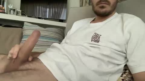 Snapshot of tugaontour chatting on February 6, 1:14 pm tugaontour online show from February 6, 1:14 pm