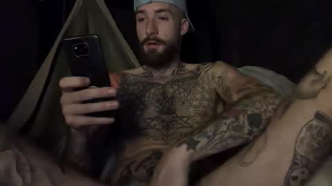 Snapshot of tuhands chatting on November 6, 7:42 am Tuhands online show from November 6, 7:42 am