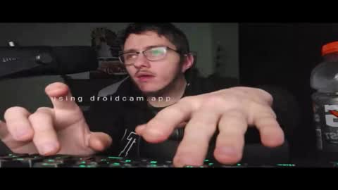 Snapshot of tunaliargirl1982 chatting on October 2, 3:13 am tunaliargirl1982 online show from October 2, 3:13 am