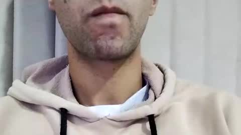 Snapshot of tunisiensexyguy chatting on January 1, 3:14 pm TunisienSexyGuy online show from January 1, 3:14 pm