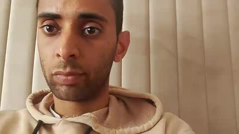 Snapshot of tunisiensexyguy chatting on February 11, 2:57 pm TunisienSexyGuy online show from February 11, 2:57 pm