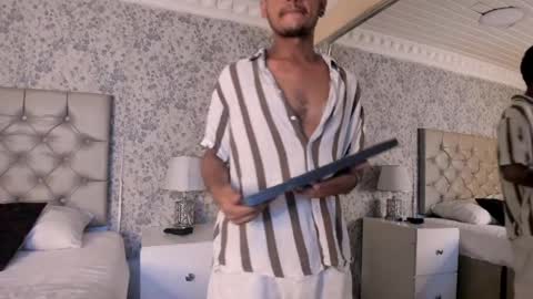 Turner online show from April 7, 12:05 pm