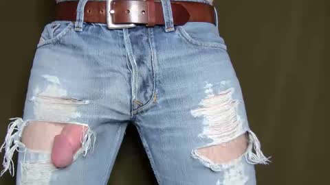 Snapshot of turquoise_metallic chatting on November 18, 3:34 am Phil Box online show from November 18, 3:34 am