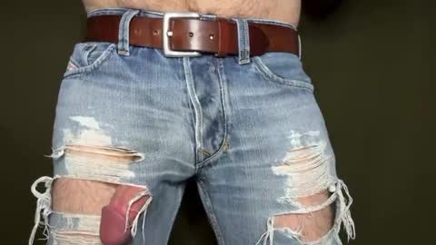 Phil Box online show from April 4, 3:27 am