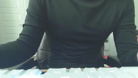 Snapshot of turrb0 chatting on January 24, 8:23 am turrb0 online show from January 24, 8:23 am