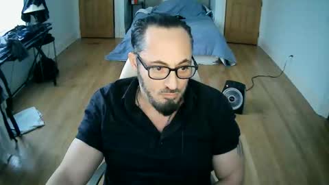 tuscan_taurus online show from March 1, 11:34 am