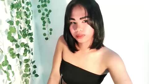 Snapshot of tuseranforte chatting on December 23, 2:53 am tuseranforte online show from December 23, 2:53 am