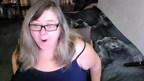 Lana online show from April 17, 11:52 pm