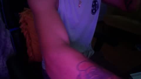 Snapshot of twackedntatted chatting on March 11, 1:26 am TwackedNTatted online show from March 11, 1:26 am