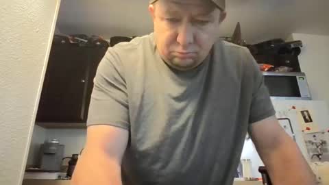 Tweeter74 online show from February 7, 8:40 am