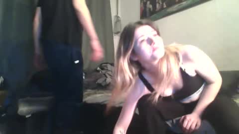 twice my age online show from April 18, 12:14 am