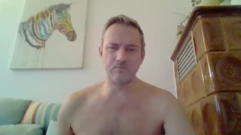 Snapshot of twiga72 chatting on February 9, 9:46 am twiga72 online show from February 9, 9:46 am