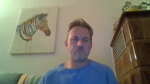 Snapshot of twiga72 chatting on February 11, 5:18 pm twiga72 online show from February 11, 5:18 pm