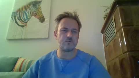 Snapshot of twiga72 chatting on February 18, 7:10 pm twiga72 online show from February 18, 7:10 pm