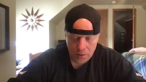 Snapshot of twiinsoul chatting on January 4, 6:51 pm twiinsoul online show from January 4, 6:51 pm