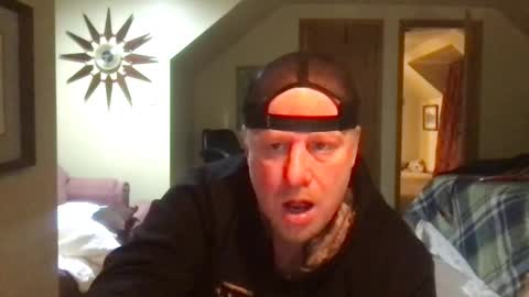 Snapshot of twiinsoul chatting on January 8, 7:34 am twiinsoul online show from January 8, 7:34 am