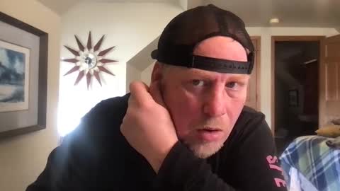 Snapshot of twiinsoul chatting on January 31, 6:14 pm twiinsoul online show from January 31, 6:14 pm