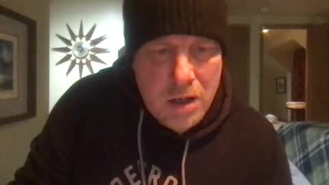 Snapshot of twiinsoul chatting on February 9, 3:00 am twiinsoul online show from February 9, 3:00 am