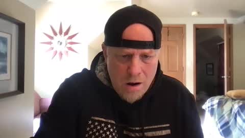 Snapshot of twiinsoul chatting on February 13, 8:45 pm twiinsoul online show from February 13, 8:45 pm