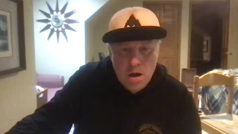 Snapshot of twiinsoul chatting on March 3, 1:42 am twiinsoul online show from March 3, 1:42 am