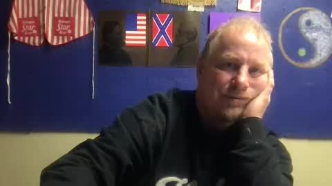 Snapshot of twiinsoul chatting on November 1, 5:37 pm twiinsoul online show from November 1, 5:37 pm