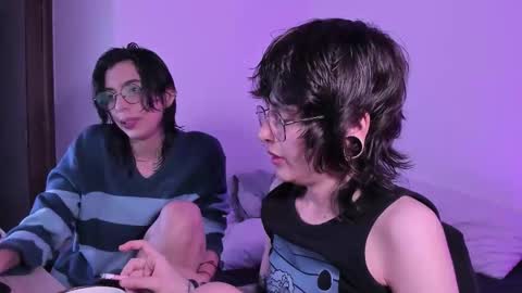 Snapshot of twilightmuses chatting on October 29, 11:39 pm Eve Lili online show from October 29, 11:39 pm