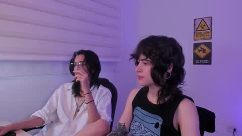 Eve  Lili online show from January 10, 10:25 pm