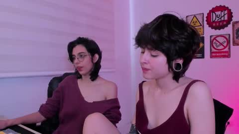 Eve  Lili online show from March 11, 3:29 pm