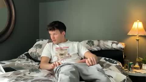 Snapshot of twink2048 chatting on December 22, 3:31 pm twink2048 online show from December 22, 3:31 pm