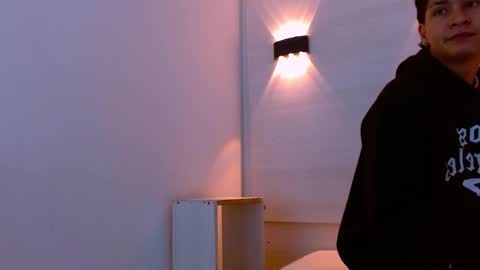 samu online show from December 17, 12:44 pm