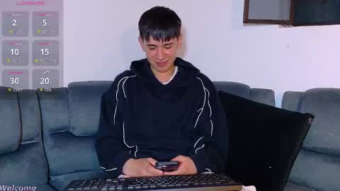 Mr Daren online show from January 12, 7:08 pm