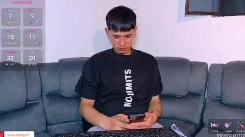 Mr Daren online show from April 17, 6:55 pm