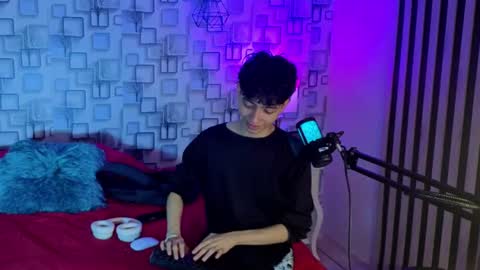 Snapshot of twink_sebas7 chatting on June 20, 12:08 pm Sebastin online show from June 20, 12:08 pm