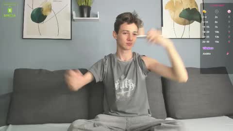 Snapshot of twinkguy_slim chatting on September 8, 4:28 pm Viego Pattel online show from September 8, 4:28 pm