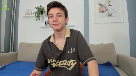 Snapshot of twinkguy_slim chatting on September 27, 4:34 pm Viego Pattel online show from September 27, 4:34 pm