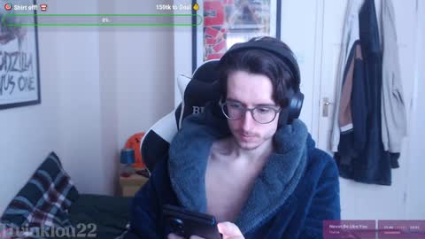 Lou online show from April 13, 5:07 pm