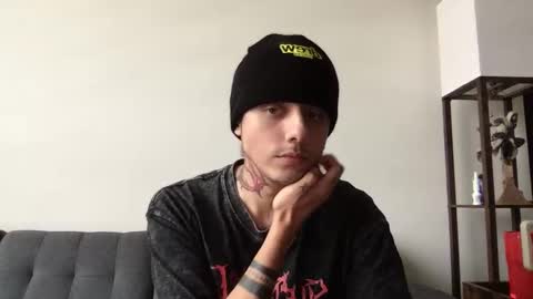 Derrick online show from September 14, 5:34 pm