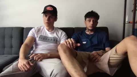 Derrick online show from October 23, 3:11 pm