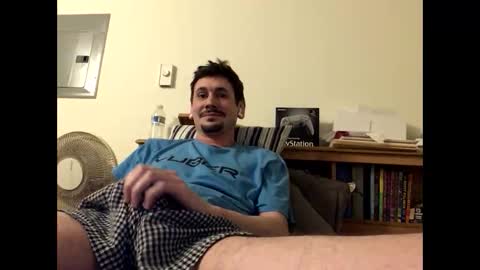 TwinkyMcgee online show from November 10, 5:50 am