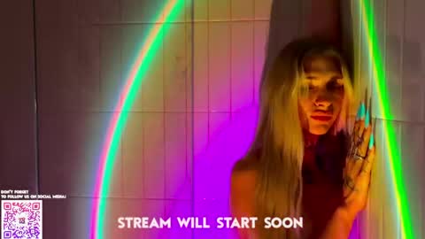 Molly and Nick online show from April 13, 7:52 pm