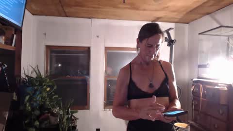 twocumkerry online show from February 12, 4:54 am