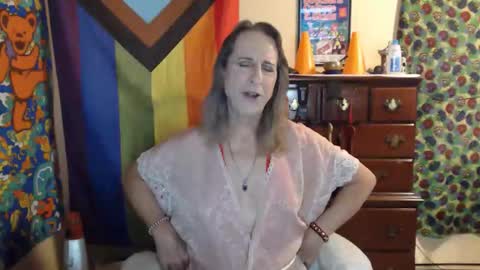 twocumkerry online show from February 5, 7:24 am