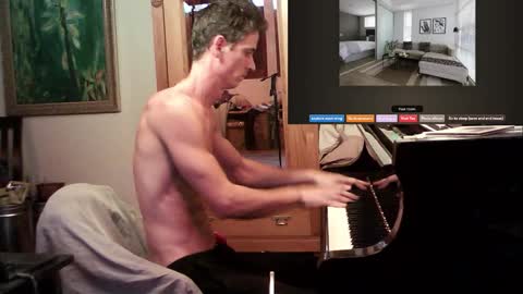 TobeBritta online show from December 7, 8:05 pm