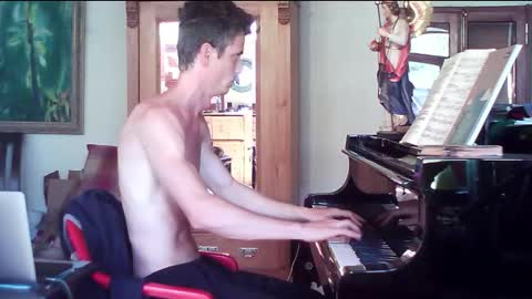 TobeBritta online show from September 17, 12:40 pm