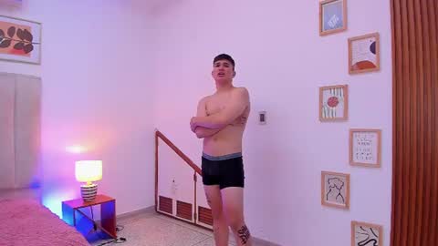 Sara LoenardNataly and Emilio online show from July 8, 3:33 am